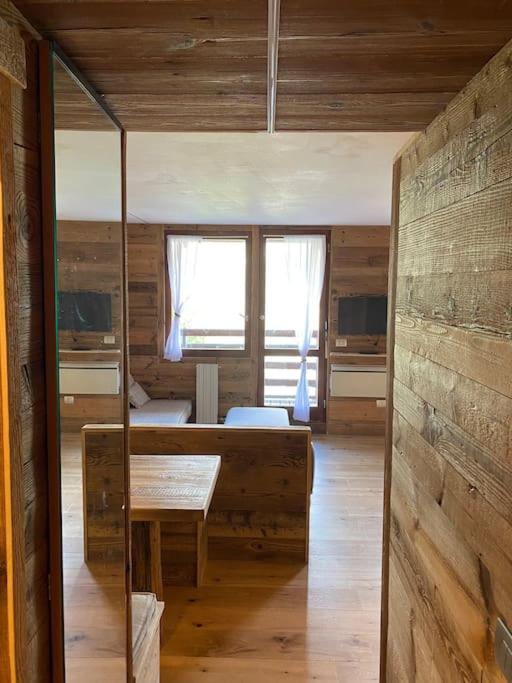 Incantevole Appartamento Stile Chalet Breuil Cervinia Extérieur photo