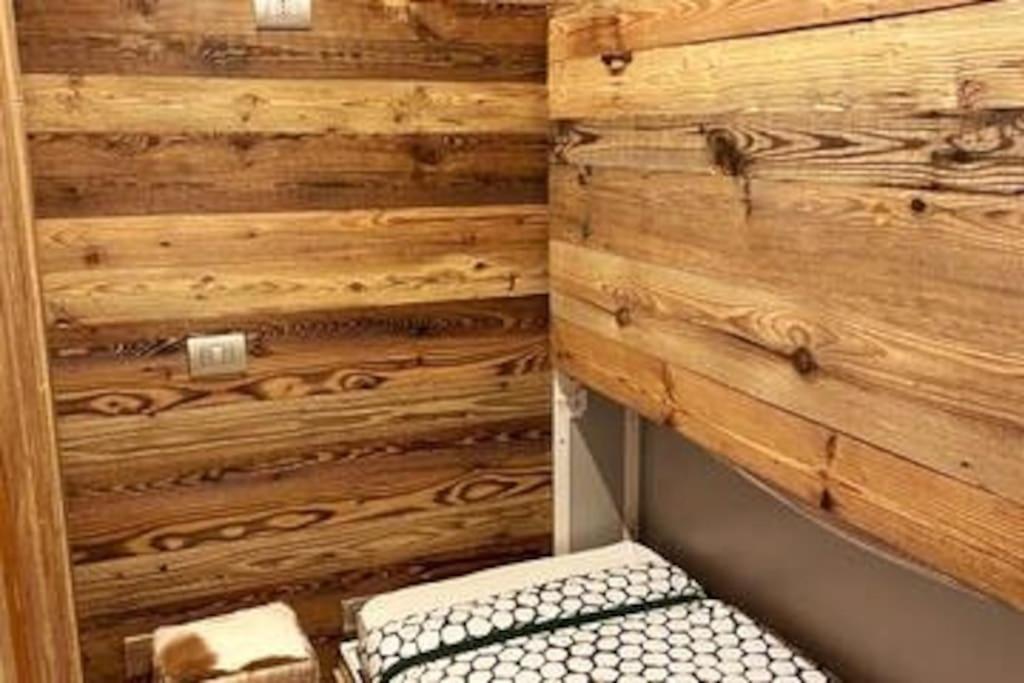 Incantevole Appartamento Stile Chalet Breuil Cervinia Extérieur photo